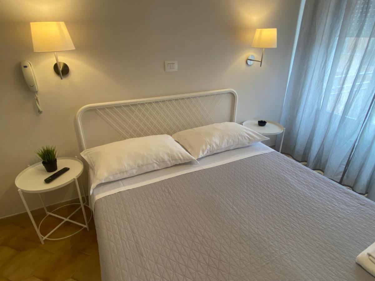 T Hotel Rimini Dış mekan fotoğraf